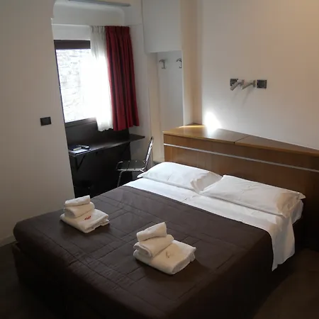 - Centre Gasthof 2*